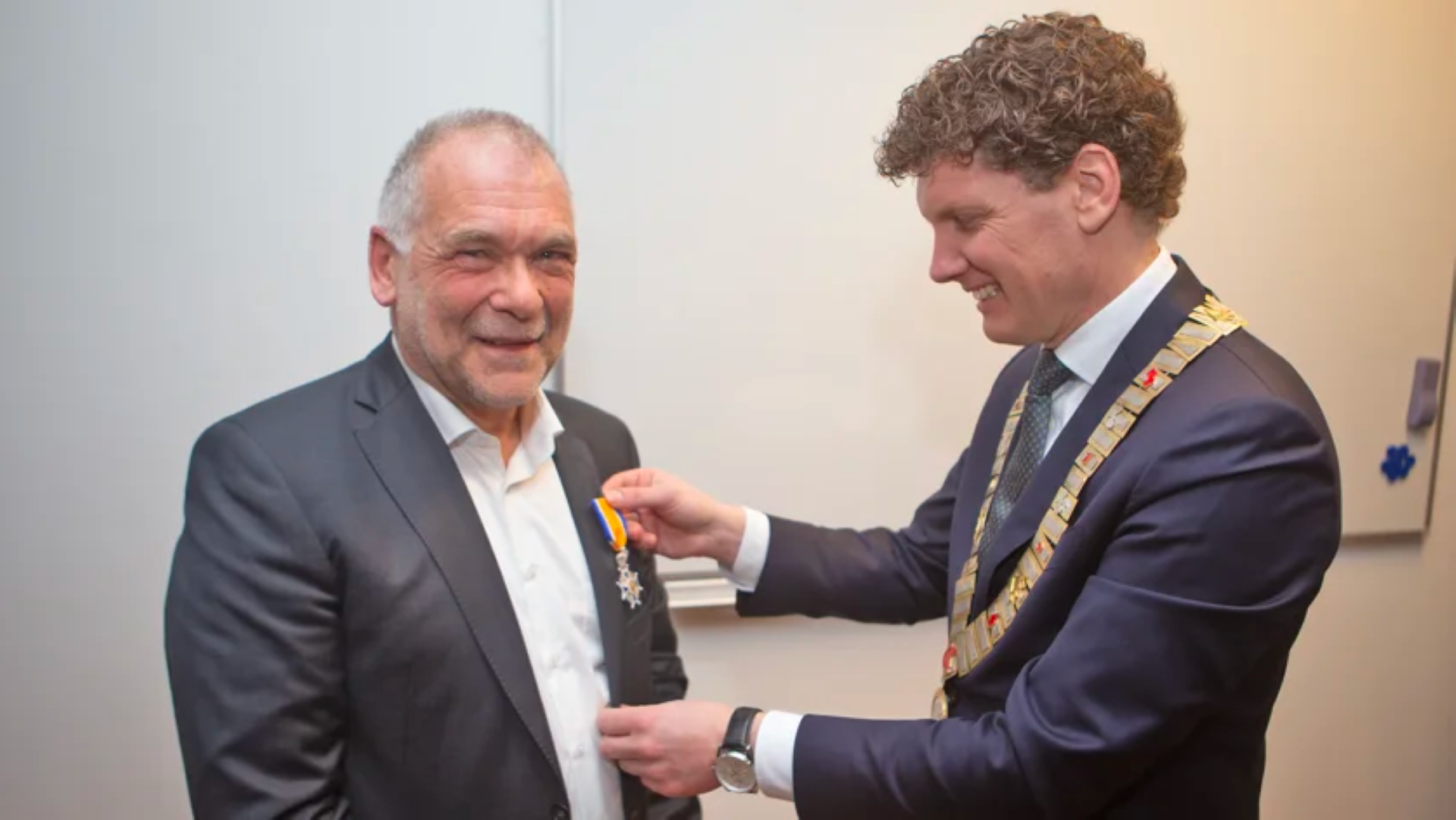 Jan Workamp krijgt lintje